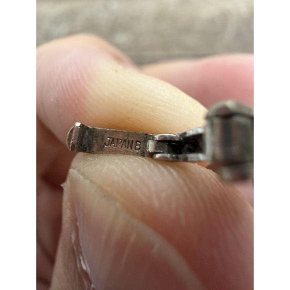 Vintage 80s Seiko Smokey Dial Dainty Silver Tone Cylinder Wind-Up Ladies